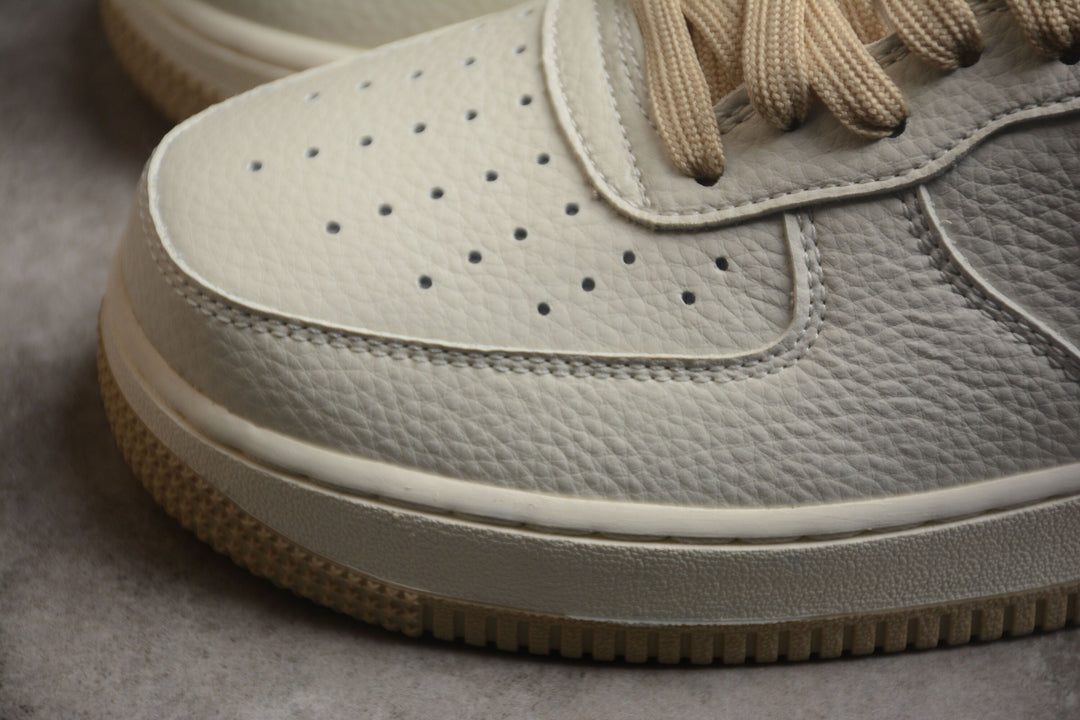 NEW AIR FORCE 1 CREAM