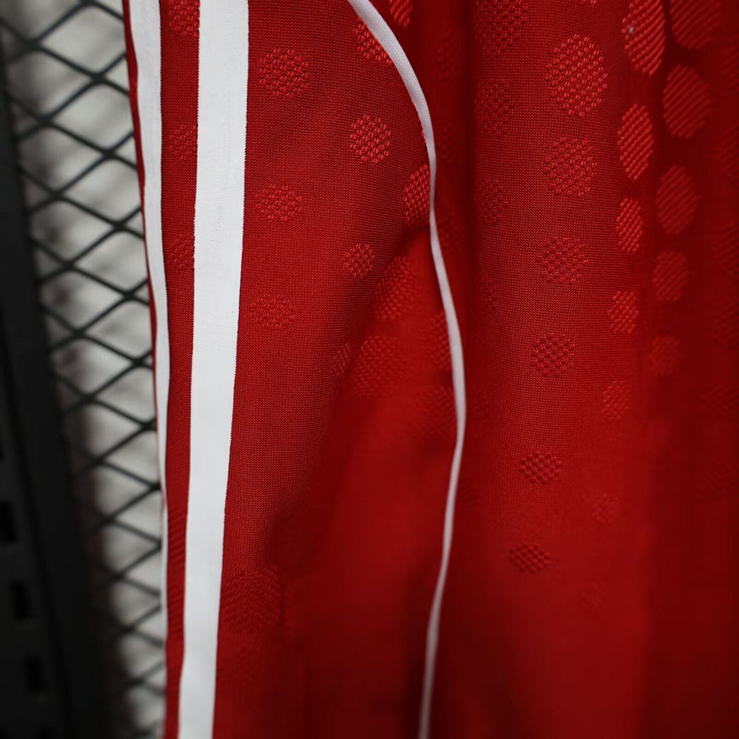 NEW PANTALÓN CORTO LIVERPOOL FC 25/26