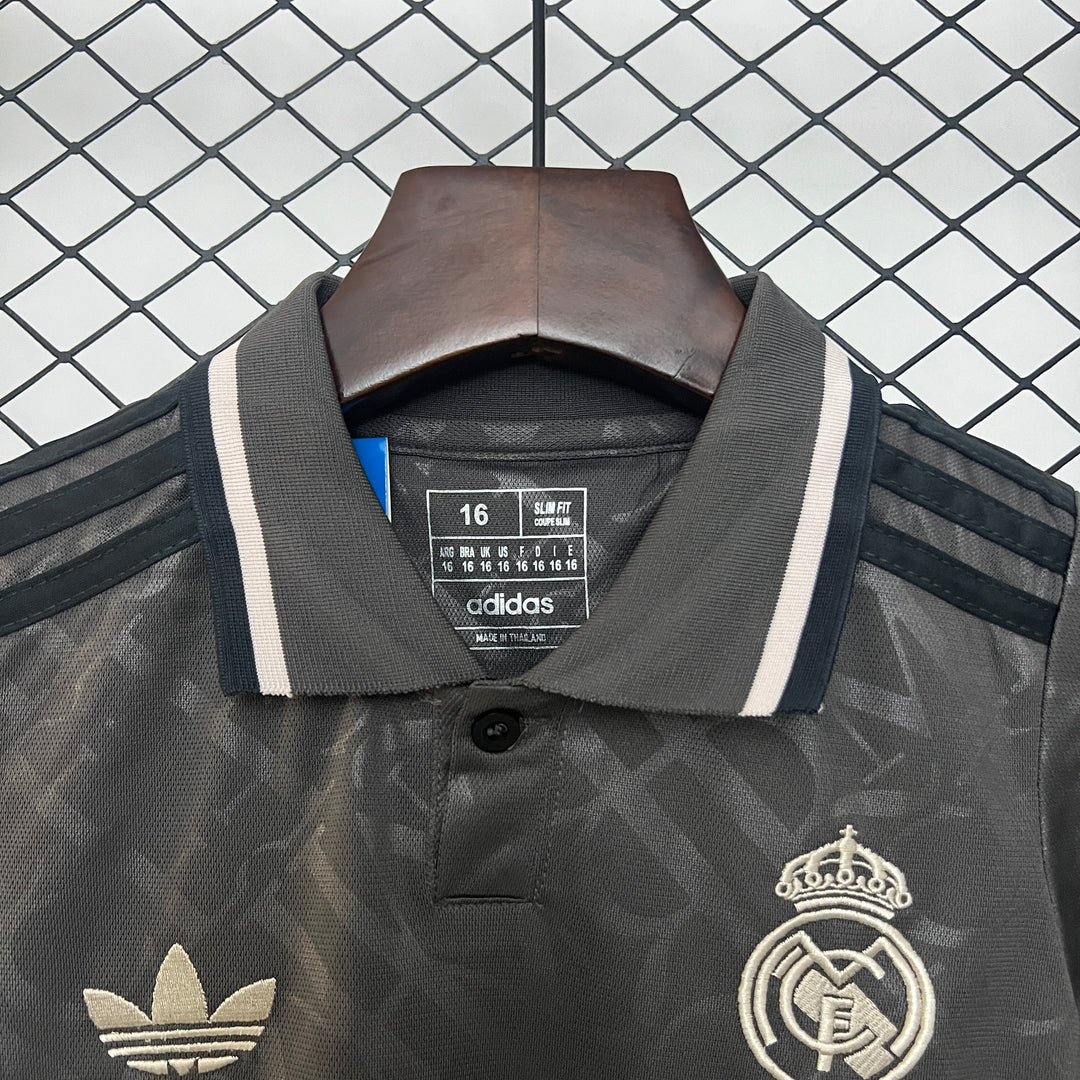 (NIÑO) CONJUNTO REAL MADRID 2024/25