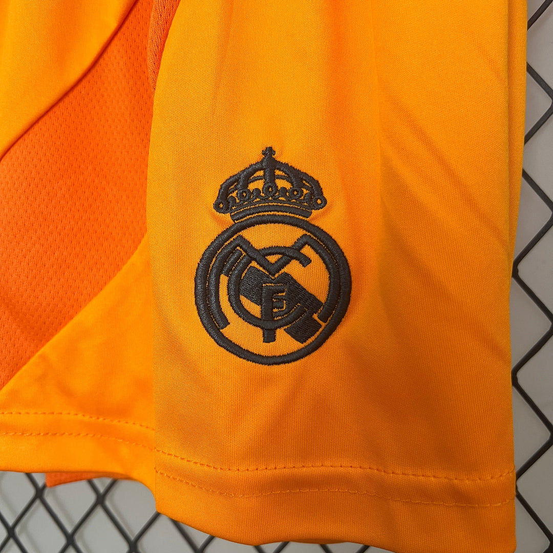 (NIÑO) CONJUNTO REAL MADRID 2024/25