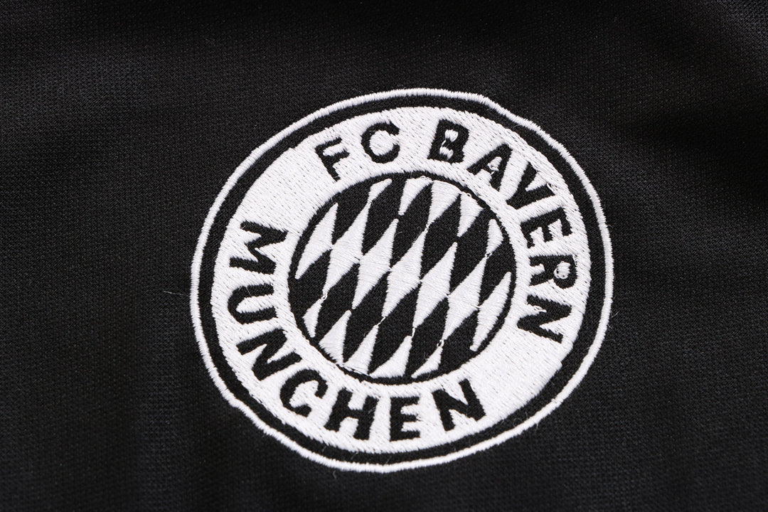 NEW Bayern de Múnich TrackSuit Corto 1º