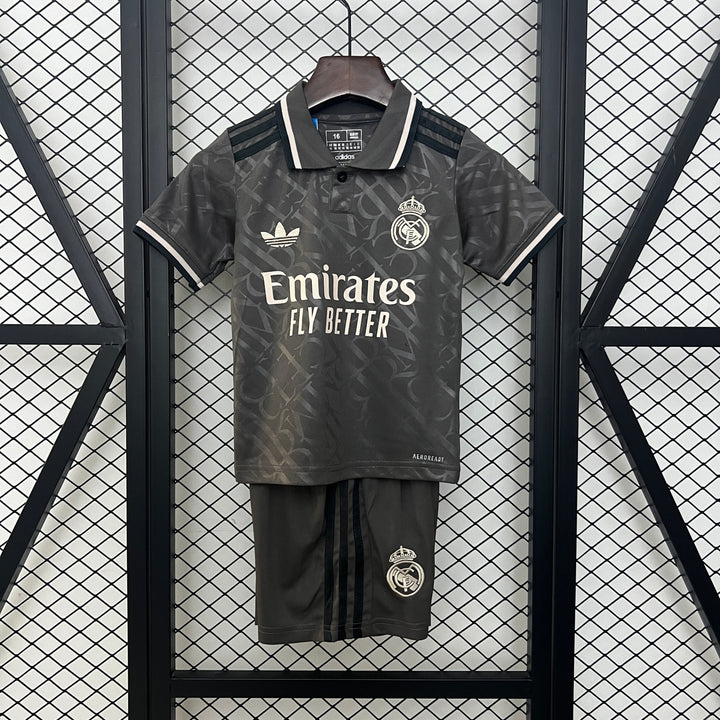 (NIÑO) CONJUNTO REAL MADRID 2024/25