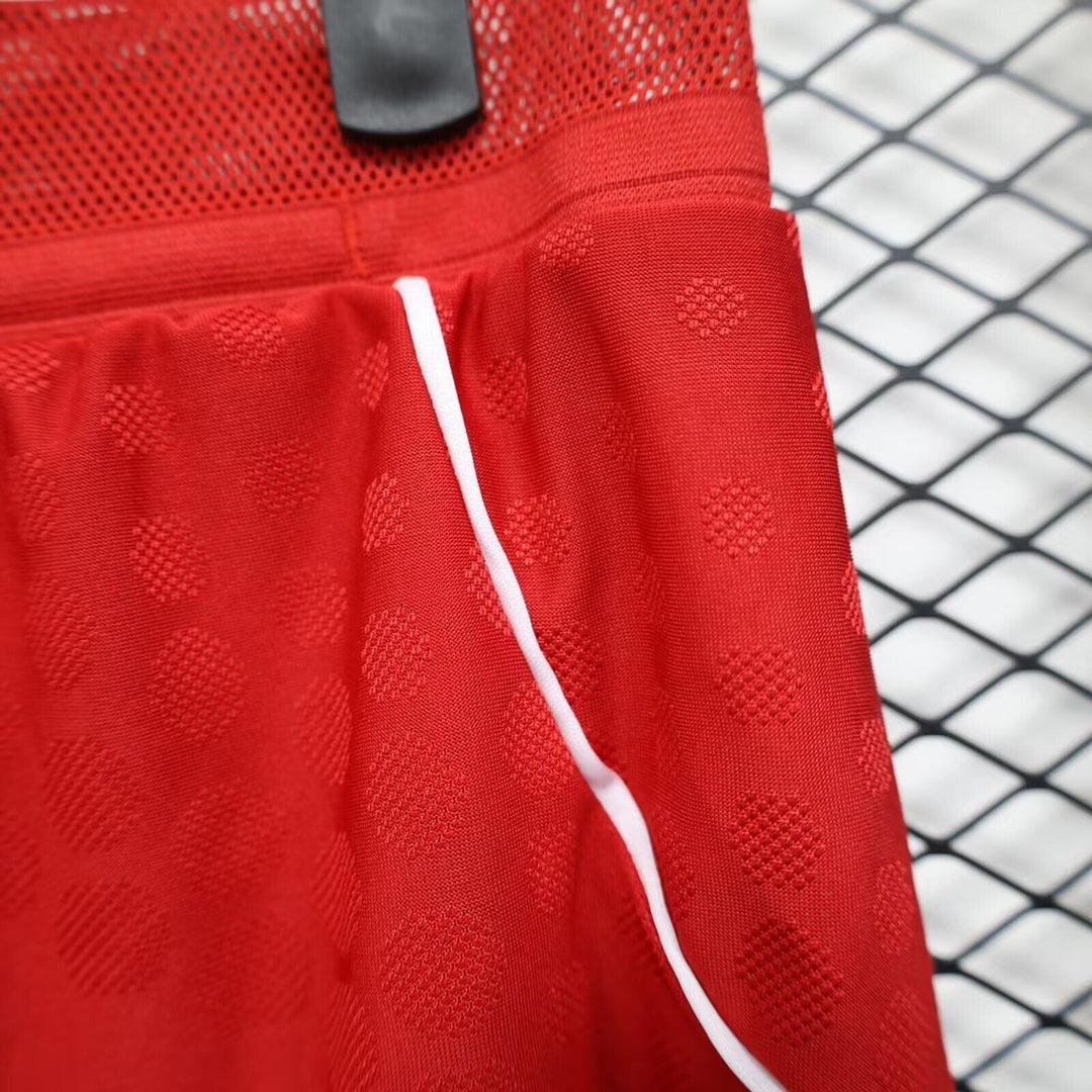 NEW PANTALÓN CORTO LIVERPOOL FC 25/26