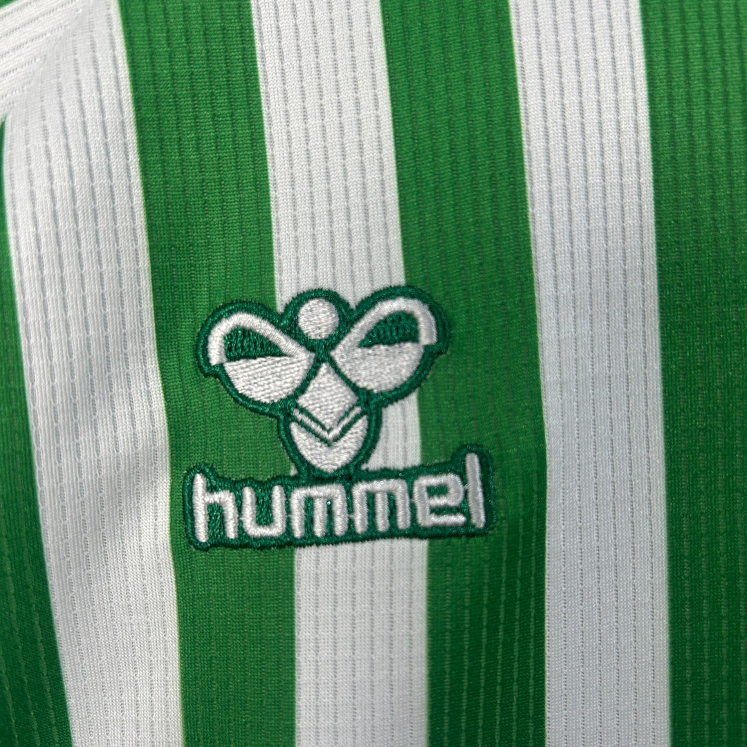(NIÑO) CONJUNTO REAL BETIS ED FINAL CONFERENCE LEAGUE
