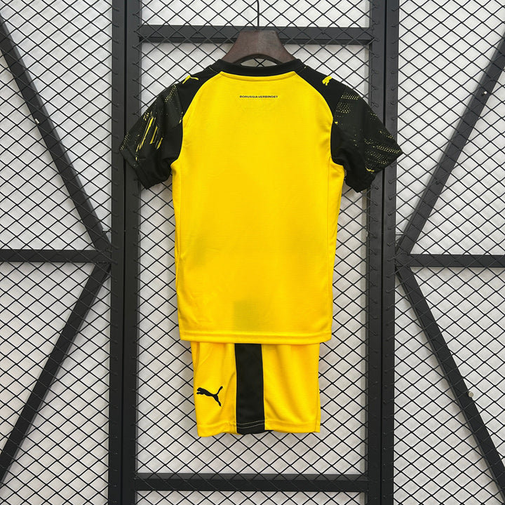 (NIÑO) CONJUNTO BORUSSIA DORTMUND 2025/26