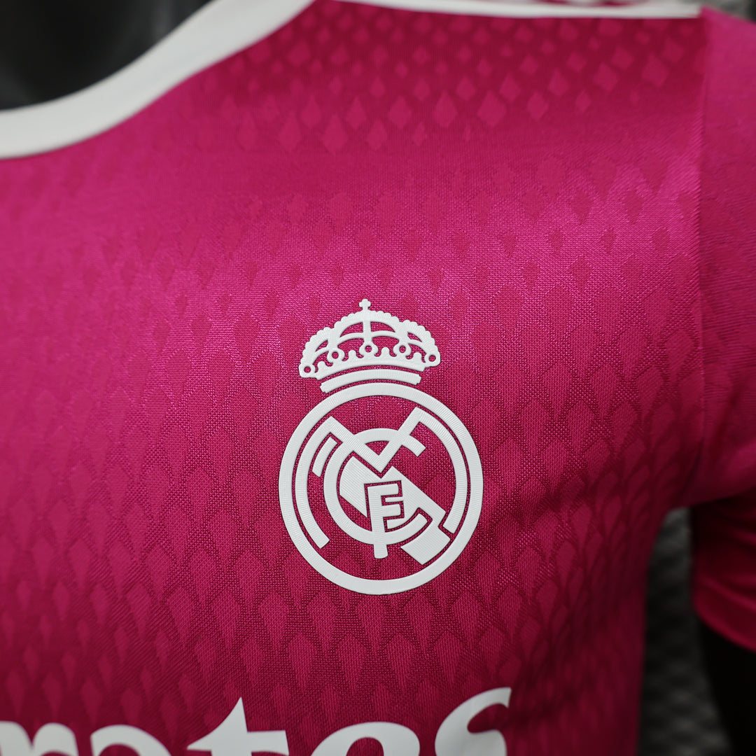 NEW CAMISETA VERSION PLAYER REAL MADRID ROSA 24/25