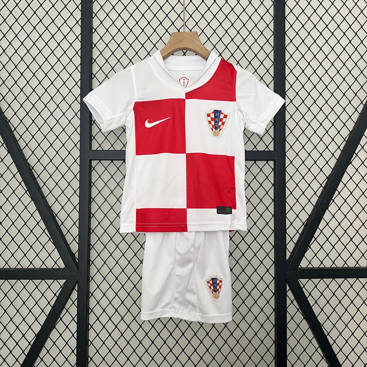 (NIÑO) CONJUNTO CROACIA EURO 2024