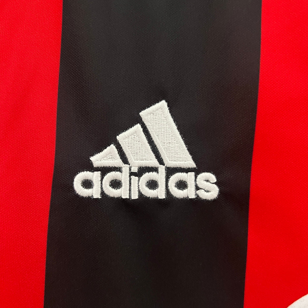 CAMISETA RETRO AC MILAN 2001/2002