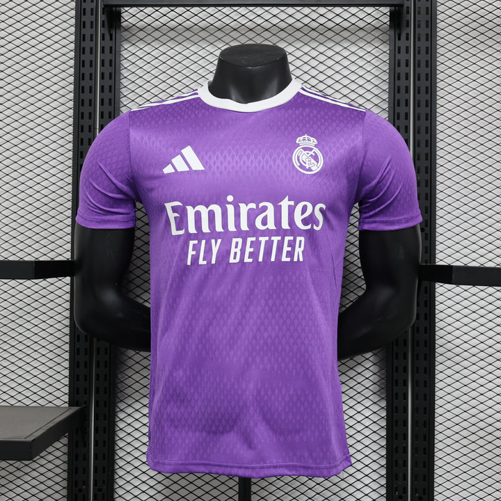 NEW CAMISETA VERSION PLAYER REAL MADRID MORADA 24/25