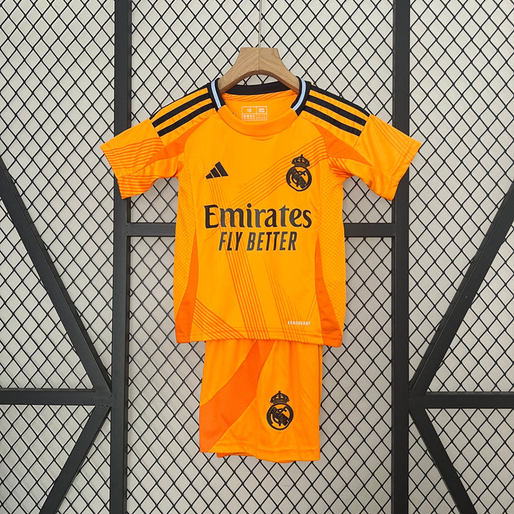 (NIÑO) CONJUNTO REAL MADRID 2024/25